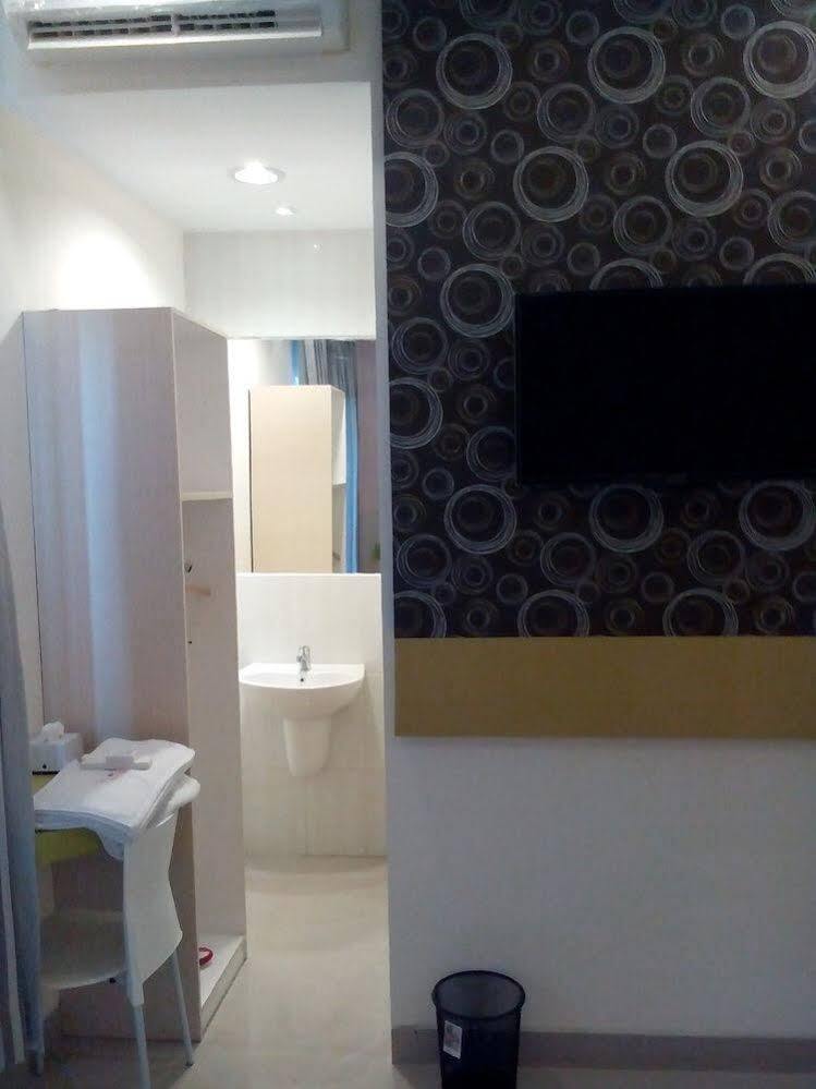 The Arizon At Malioboro Hotel Yogyakarta Kültér fotó